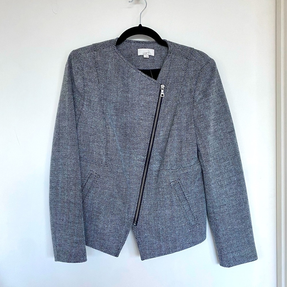 Loft brand suit jacket/blazer. Size M. Grey tweed style, no collar, worn once